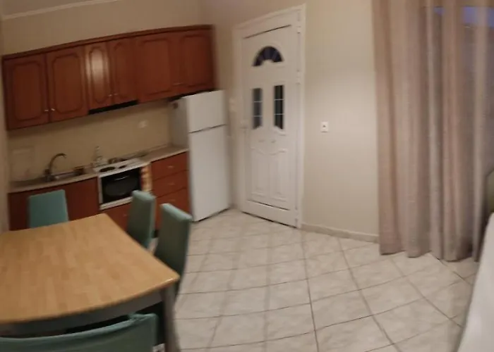 Basilis Room